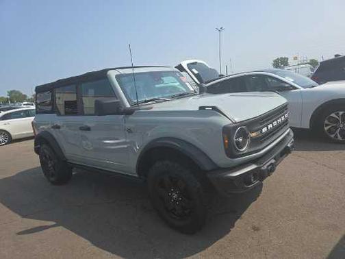 2022 Ford Bronco Black Diamond