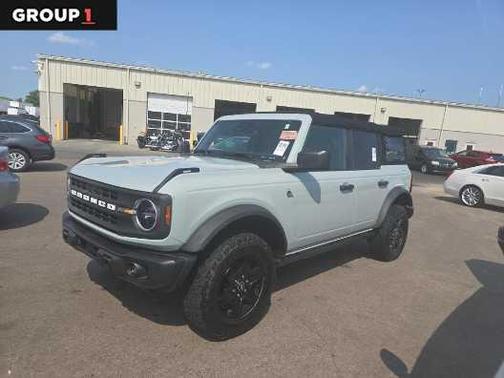 2022 Ford Bronco Black Diamond
