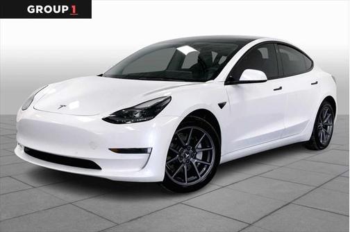 2022 Tesla Model 3 Long Range