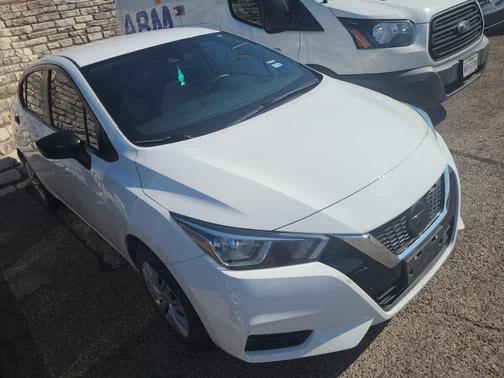 2021 Nissan Versa 1.6 S