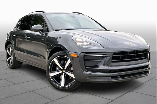 2022 Porsche Macan AWD