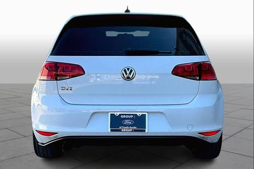 2017 Volkswagen Golf GTI 2.0T S 4-Door