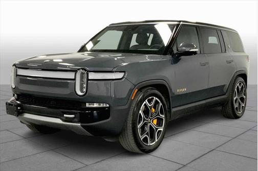 2023 Rivian R1S Adventure