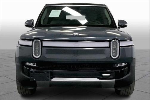2023 Rivian R1S Adventure