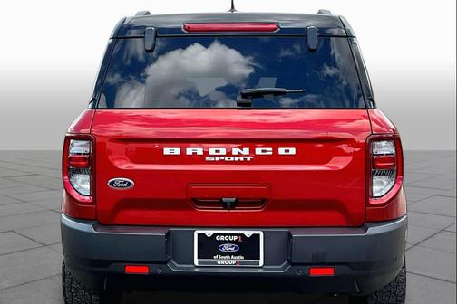 Hot Pepper Red Tinted Clearcoat 2022 Ford Bronco Sport Outer Banks
