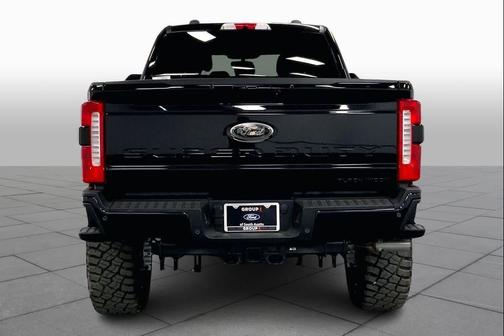 Agate Black Metallic 2026 Ford F-250 XLT
