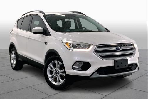 White Platinum Metallic Tri-Coat 2018 Ford Escape SEL