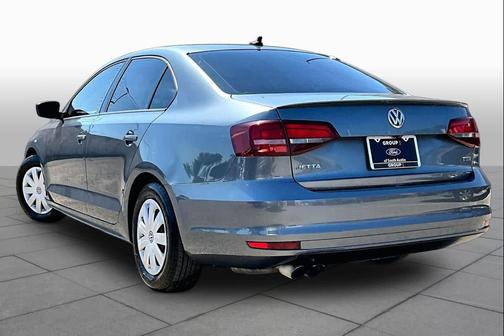 Platinum Gray Metallic 2016 Volkswagen Jetta 1.4T S w/Technology