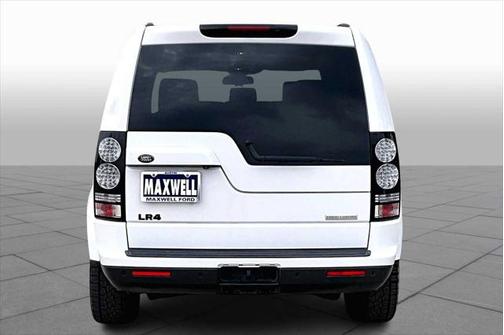 2016 Land Rover LR4 Base