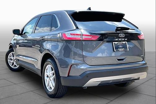 Carbonized Gray Metallic 2024 Ford Edge SEL