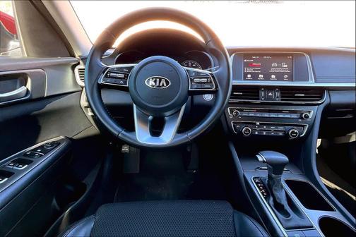 2019 Kia Optima S