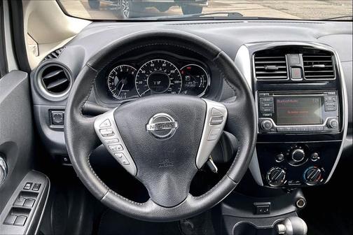 2017 Nissan Versa Note SV