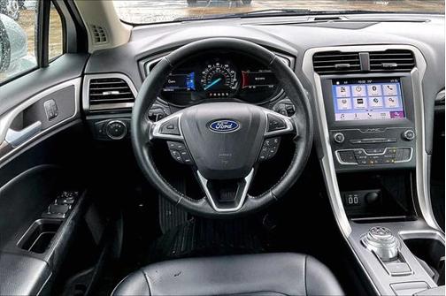 2019 Ford Fusion SEL
