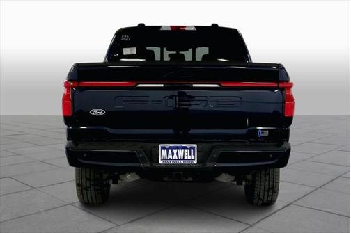2025 Ford F-150 Lightning Platinum