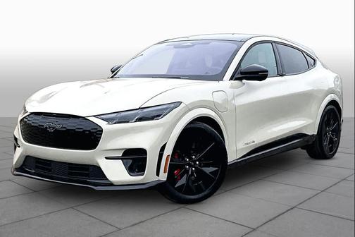 Desert Sand 2025 Ford Mustang Mach-E GT