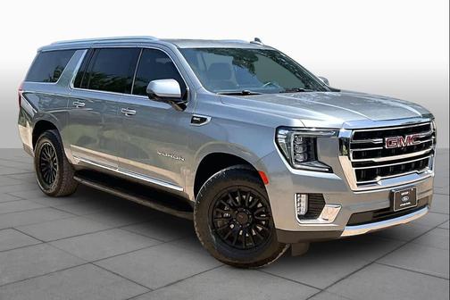 Sterling Metallic 2023 GMC Yukon XL SLT