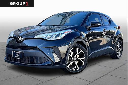 2022 Toyota C-HR XLE