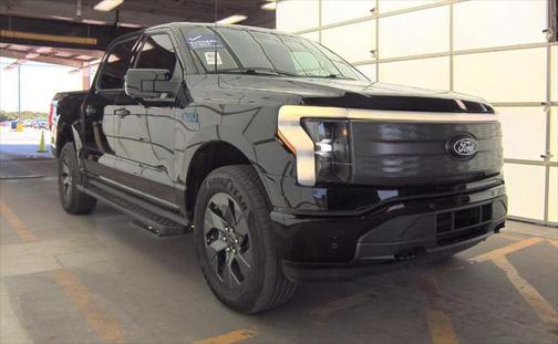 2024 Ford F-150 Lightning LARIAT