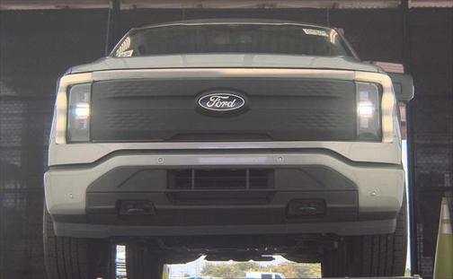 2024 Ford F-150 Lightning Flash