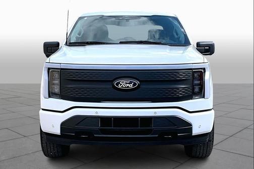 Oxford White 2025 Ford F-150 Lightning Flash