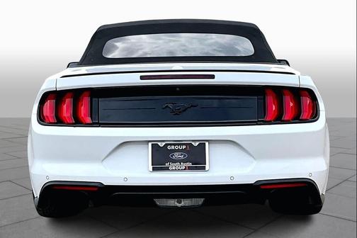 2022 Ford Mustang EcoBoost Premium