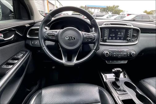 2018 Kia Sorento EX