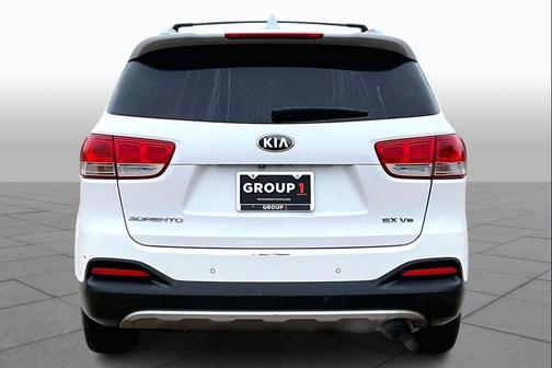 2018 Kia Sorento EX