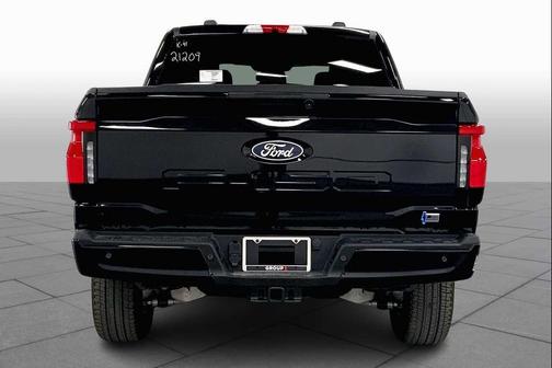 2025 Ford F-150 Lightning XLT