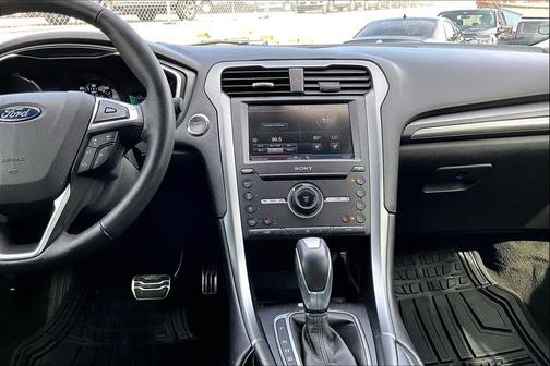 2016 Ford Fusion Titanium