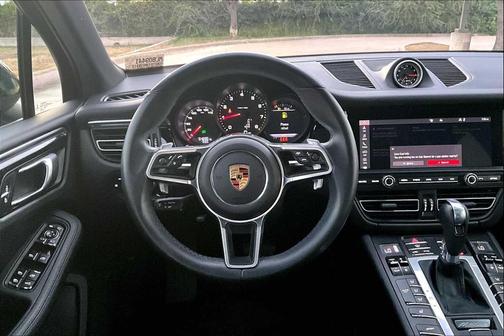 2021 Porsche Macan 