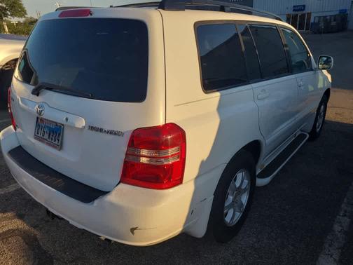 Super White 2003 Toyota Highlander Base