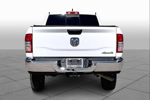 2021 RAM 2500 Tradesman Crew Cab 4x4 6'4' Box
