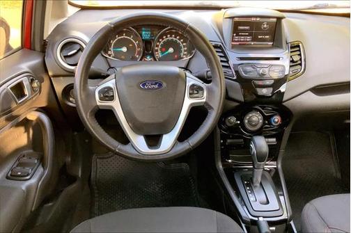 2015 Ford Fiesta SE