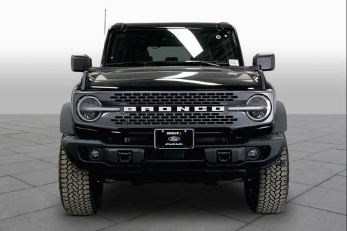 Shadow Black 2026 Ford Bronco Badlands