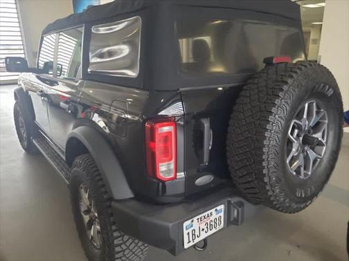 2021 Ford Bronco Base