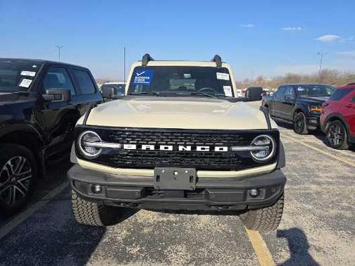 Desert Sand 2025 Ford Bronco Outer Banks