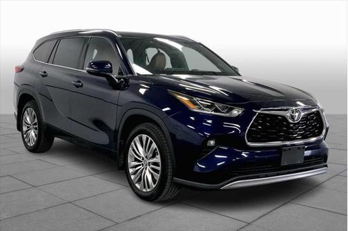 2022 Toyota Highlander Platinum