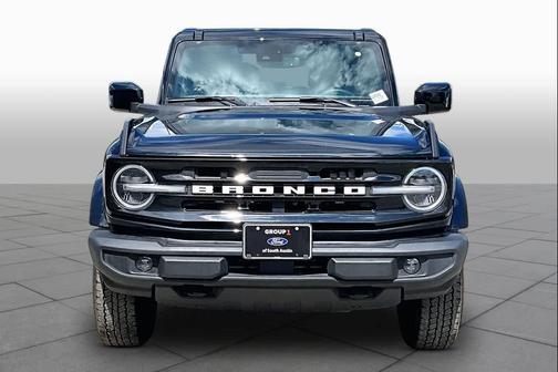 Shadow Black 2025 Ford Bronco Outer Banks