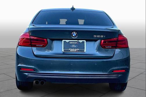 2016 BMW 328 328i