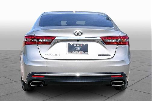 2016 Toyota Avalon Touring