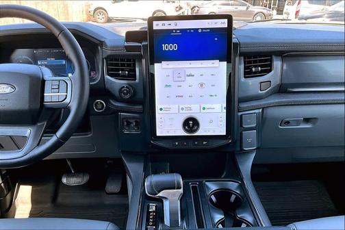 Oxford White 2025 Ford F-150 Lightning Flash