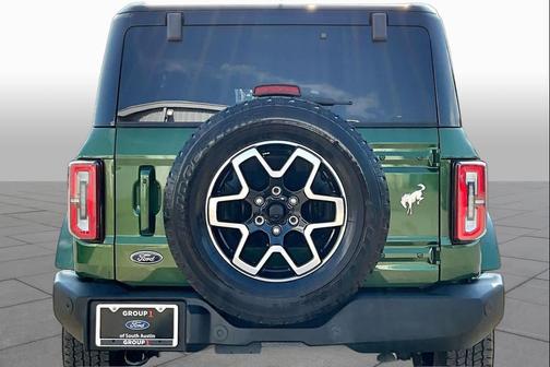 Eruption Green Metallic 2025 Ford Bronco Outer Banks