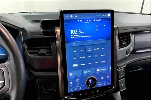 2022 Ford F-150 Lightning LARIAT