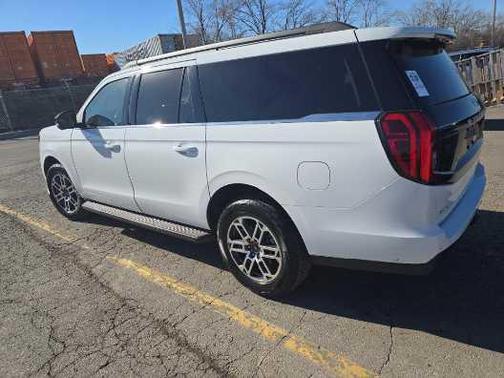 2025 Ford Expedition Max Active 4x4