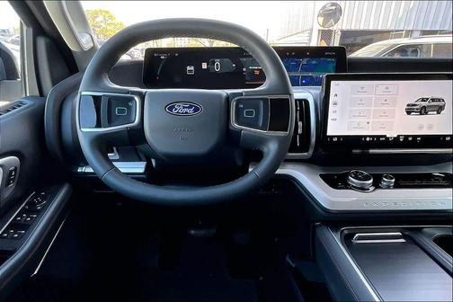 2025 Ford Expedition Max Active 4x2