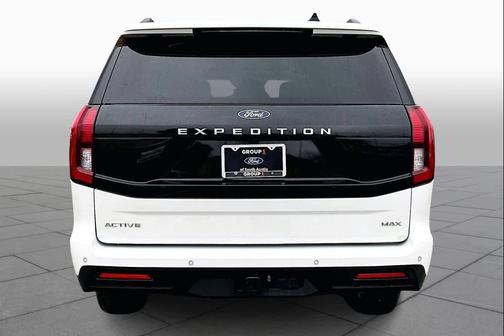 2025 Ford Expedition Max Active 4x4