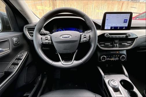Carbonized Gray Metallic 2022 Ford Escape SEL