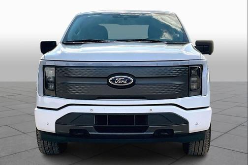 2023 Ford F-150 Lightning XLT