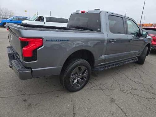2024 Ford F-150 Lightning XLT