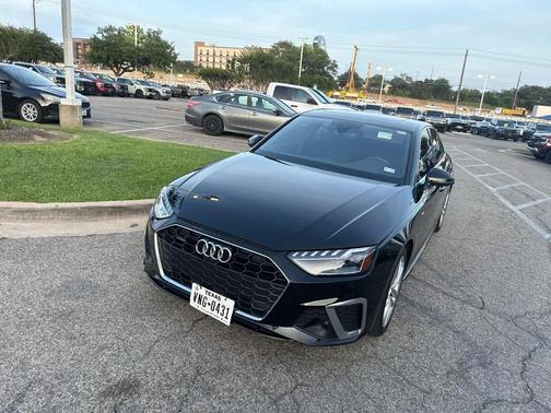 Mythos Black Metallic 2022 Audi A4 45 S line Premium Plus